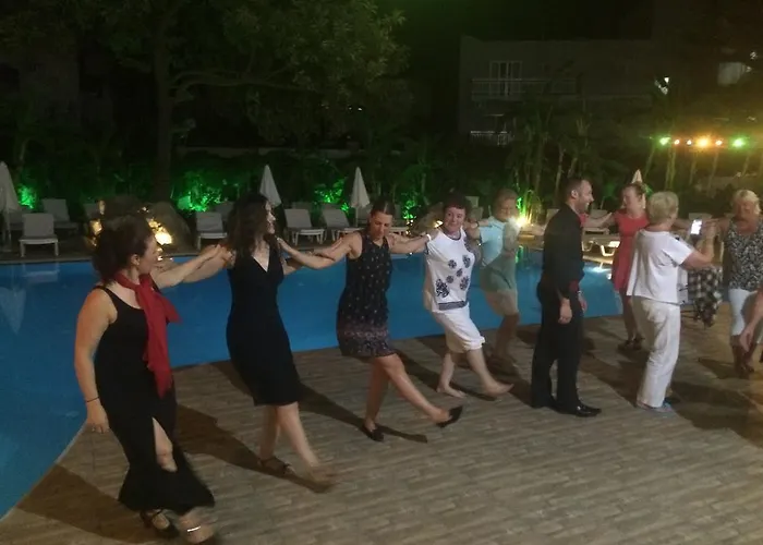 酒店 棕榈海滩酒店 - 仅限成人 3*