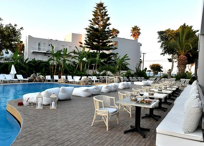 Hotell Palm - Adults Only 3*